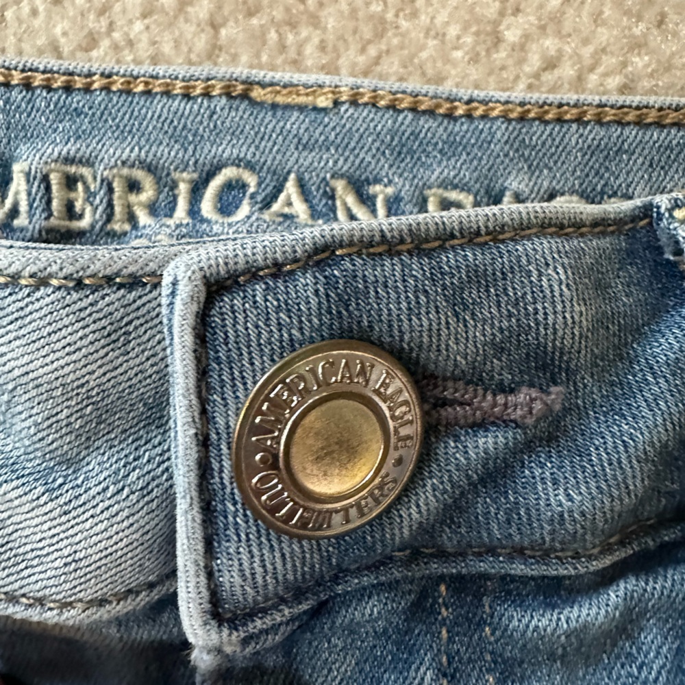 American Eagle outfitters distressed, jean shorts - Picture 4 of 8